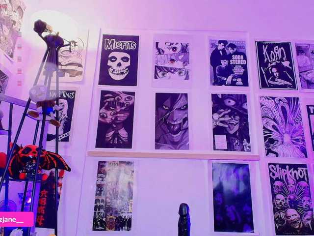 Janediaz, live now on BongaCams