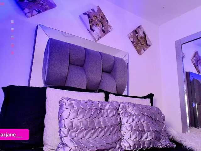 Janediaz's BongaCams show and profile