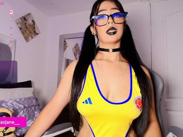 Janediaz live cam on BongaCams