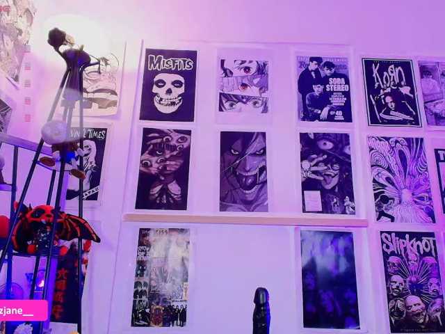 Janediaz, en directo ahora en BongaCams