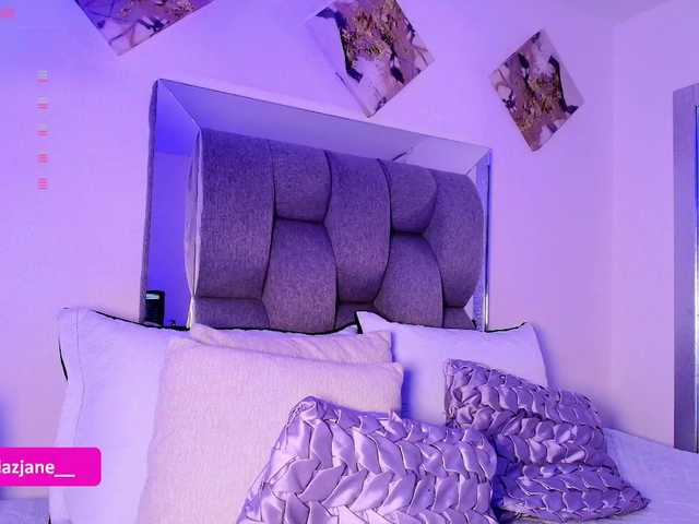 Janediaz's BongaCams show and profile