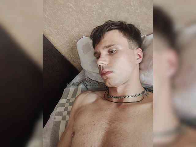 Cvggg Live Webcam on BongaCams