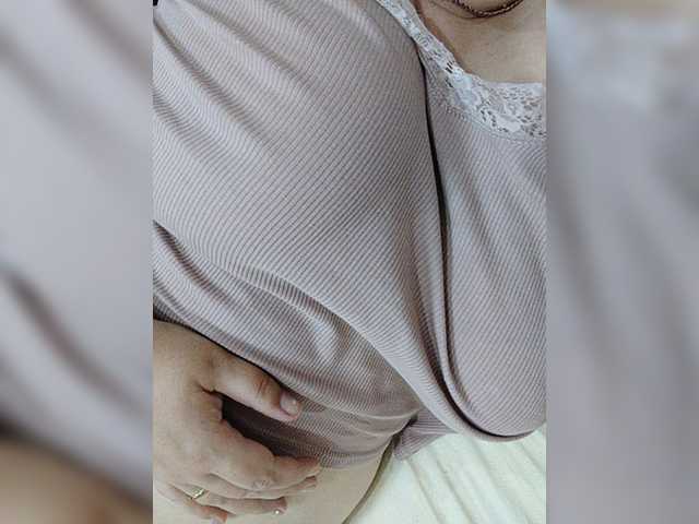 Sugarpyssi live cam on BongaCams