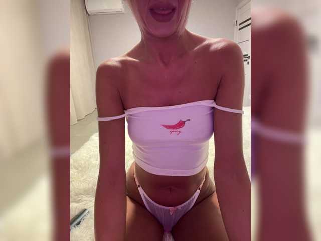 Daria_Desire live cam