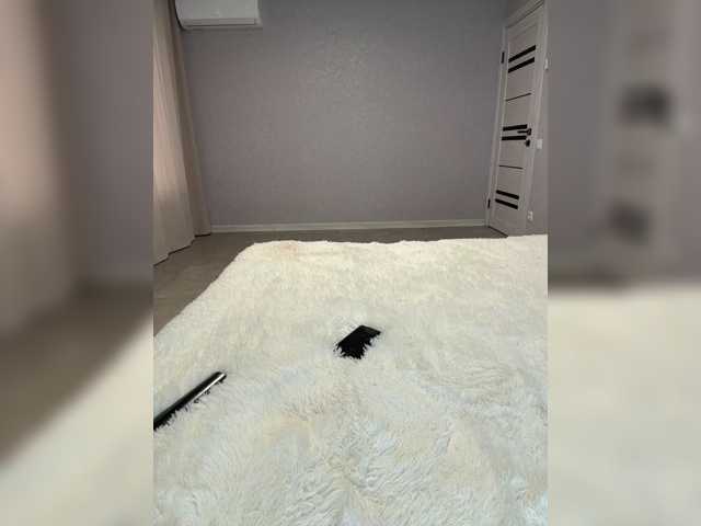 MiaSugar live cam on BongaCams