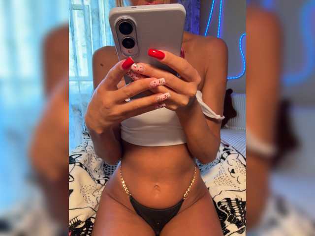 Daria_Desire webcam