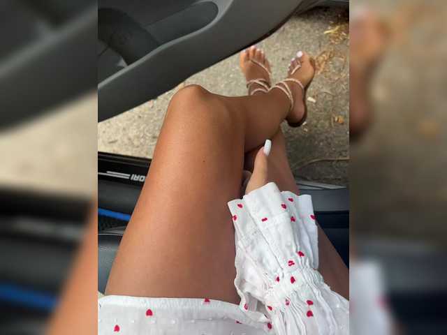 MiaSugar live cam on BongaCams
