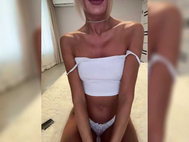 Daria_Desire webcam