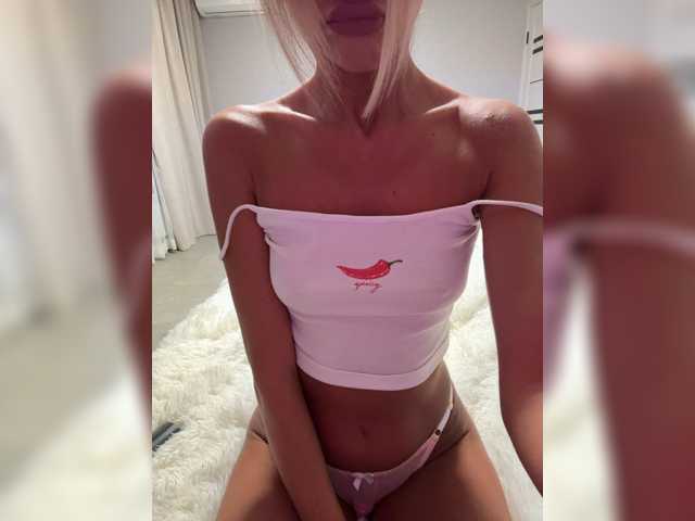 Daria_Desire live cam preview