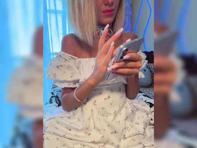 Daria_Desire webcam