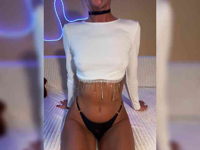 Daria_Desire webcam