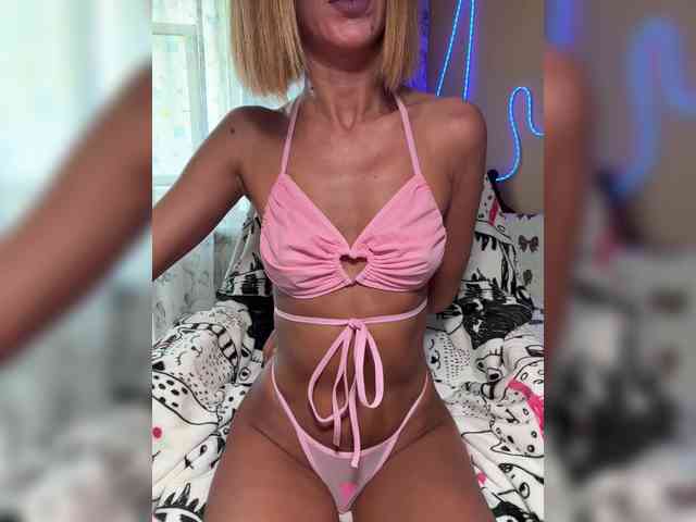 Daria_Desire webcam