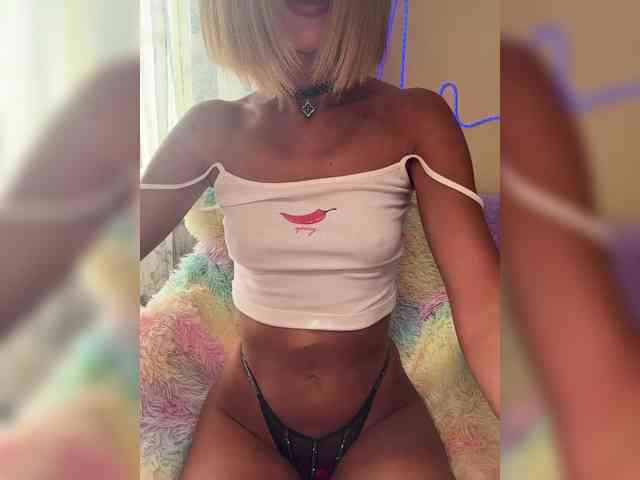 Daria_Desire webcam