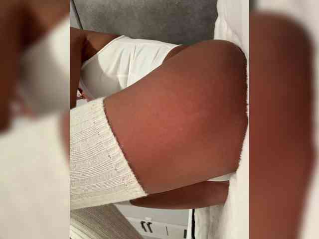 Daria_Desire webcam