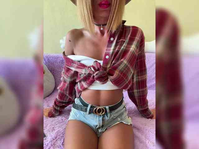 Daria_Desire webcam