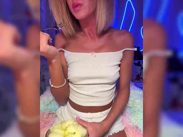 Daria_Desire webcam