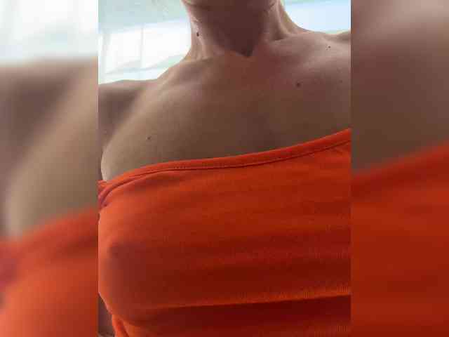 Daria_Desire webcam