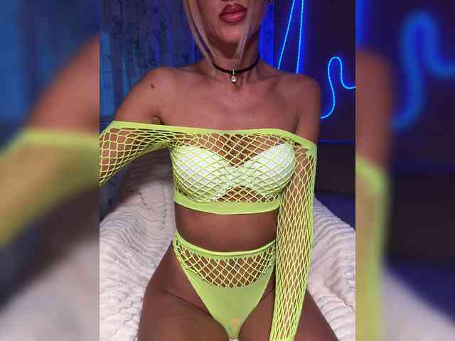 Daria_Desire webcam