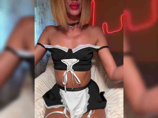 Daria_Desire webcam