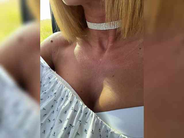 Daria_Desire webcam