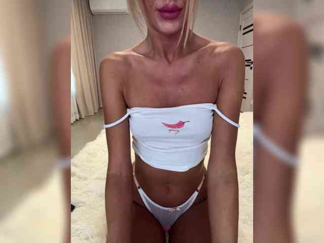 Daria_Desire webcam