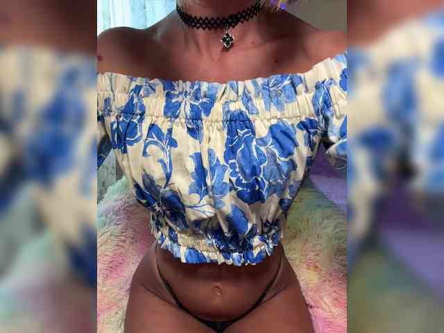 Daria_Desire webcam