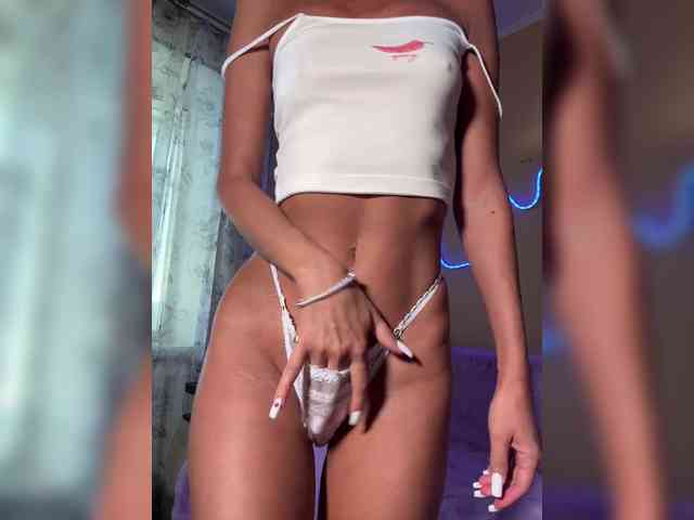 Daria_Desire webcam