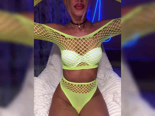 Daria_Desire webcam