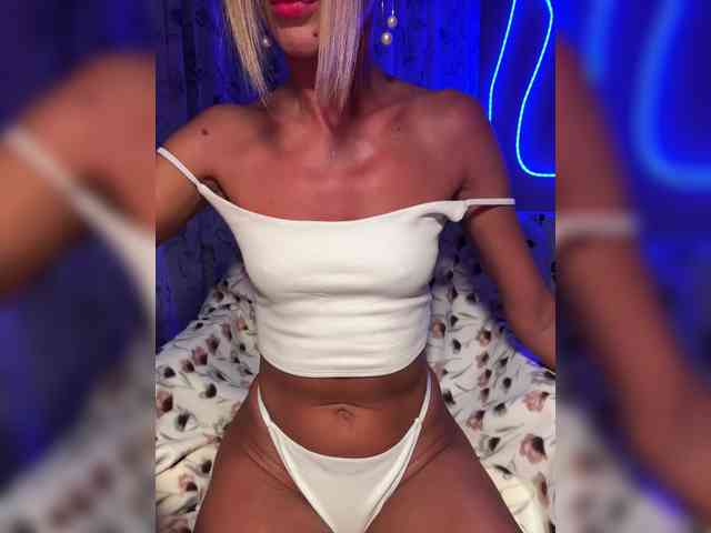 Daria_Desire webcam