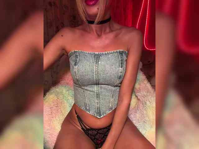 Daria_Desire webcam
