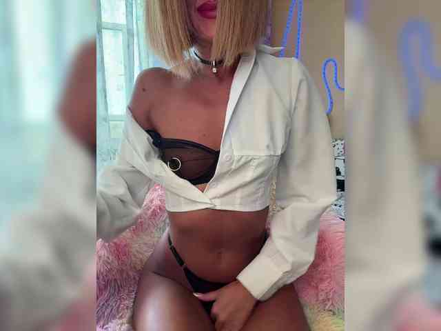 Daria_Desire webcam