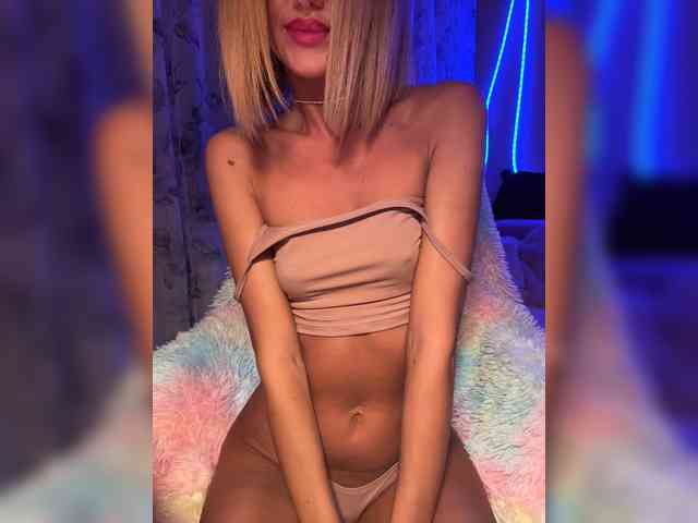Daria_Desire webcam