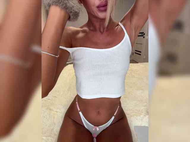 Daria_Desire webcam