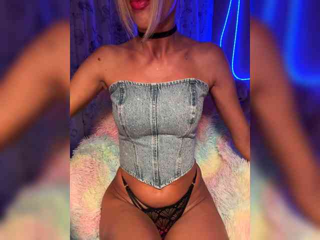 Daria_Desire webcam