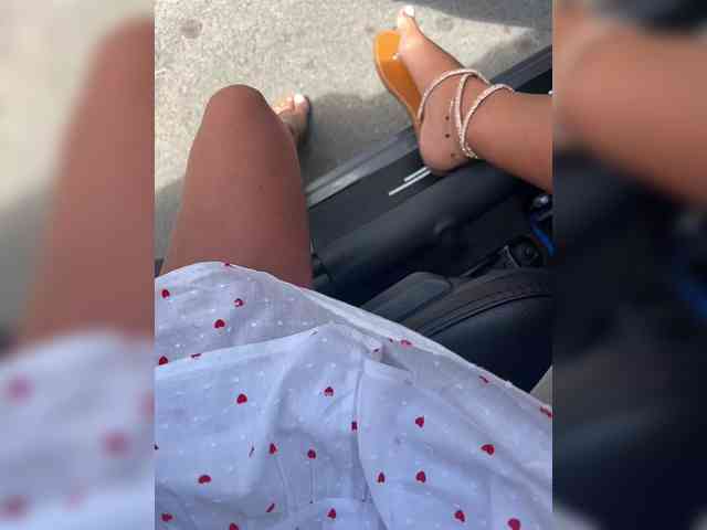 Daria_Desire webcam