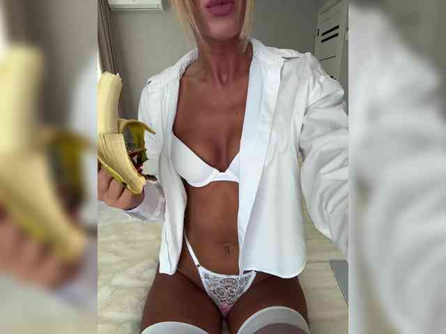 Daria_Desire webcam