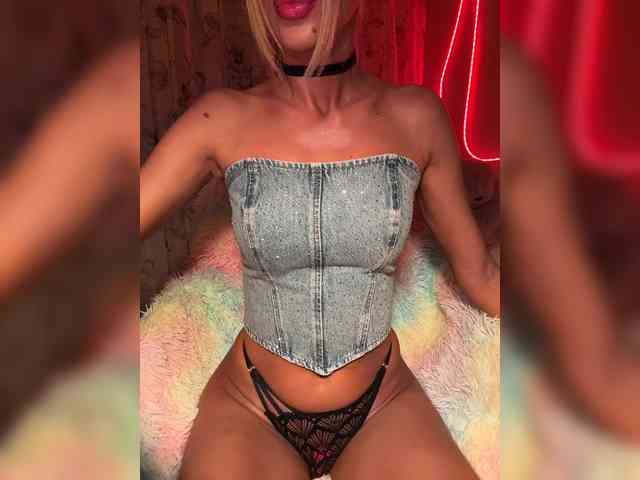 Daria_Desire webcam