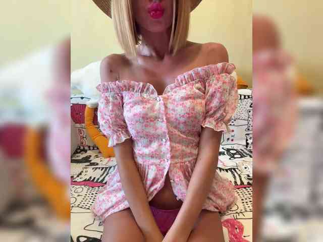Daria_Desire webcam