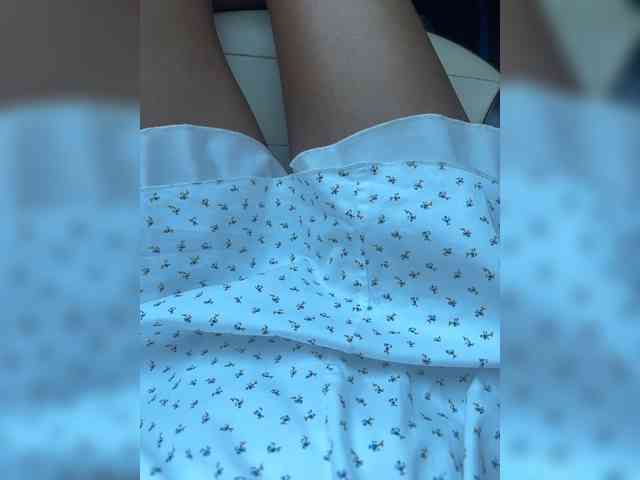 Daria_Desire webcam