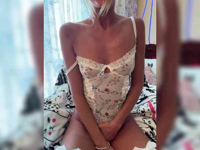 Daria_Desire webcam