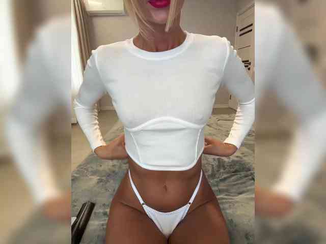 Daria_Desire webcam