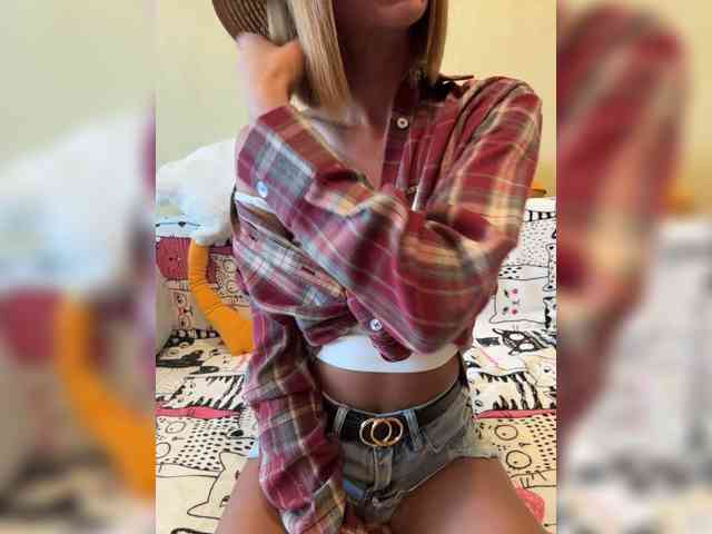 Daria_Desire webcam
