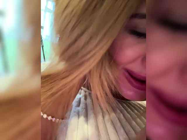Daria_Desire webcam