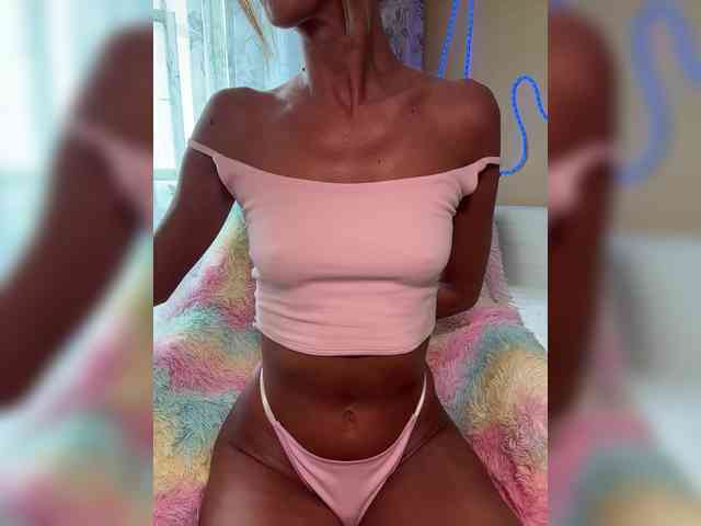 MiaSugar Live Webcam on BongaCams