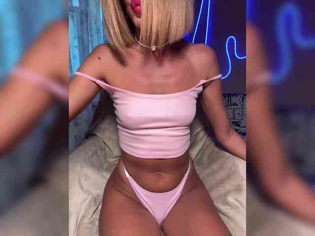 Daria_Desire webcam