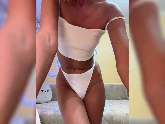 Daria_Desire webcam