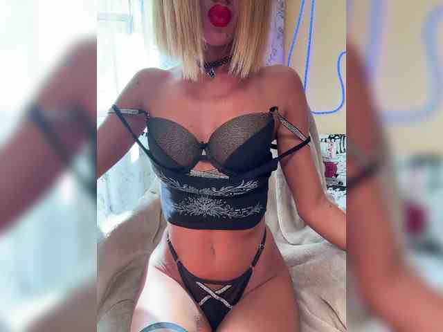 Daria_Desire webcam