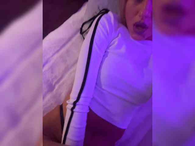 Daria_Desire webcam