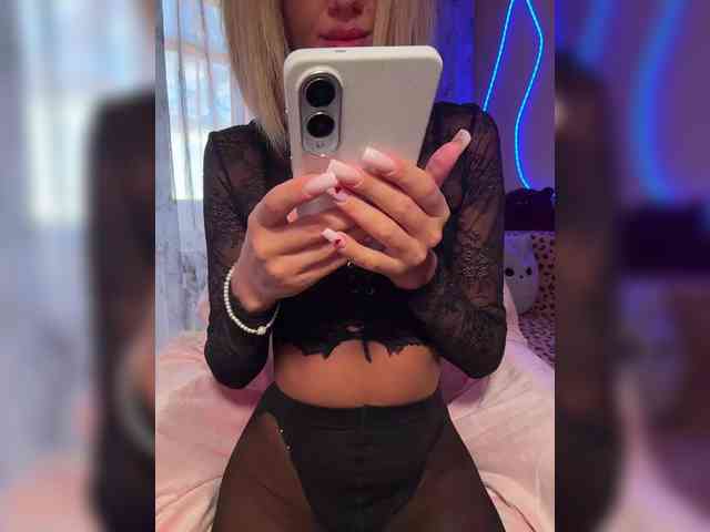 Daria_Desire webcam