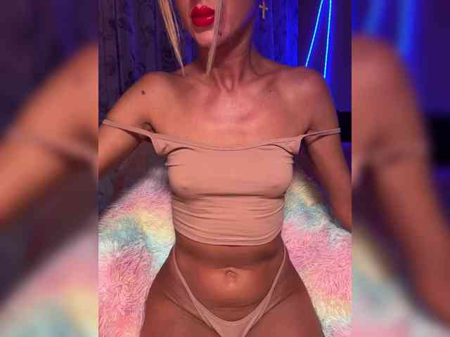 Daria_Desire webcam